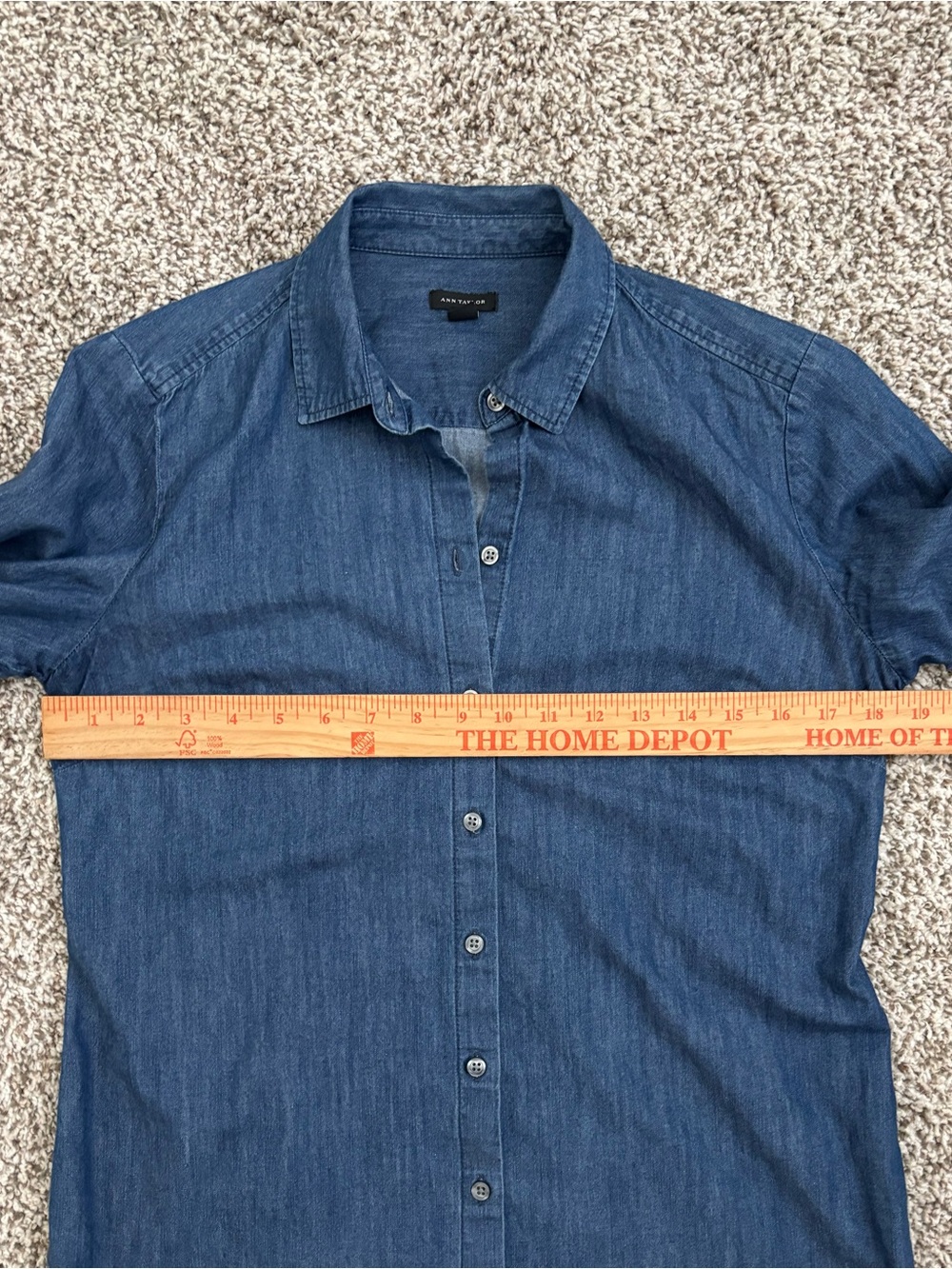 Ann Taylor Women’s Denim Button-Up Shirt Small - Picture 5 of 5